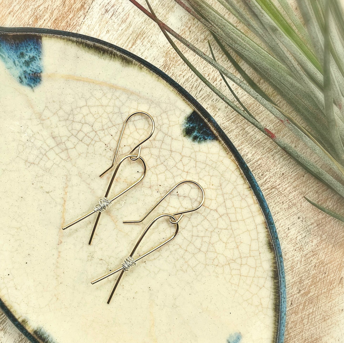 Ribbon Mixed Metal Hoops