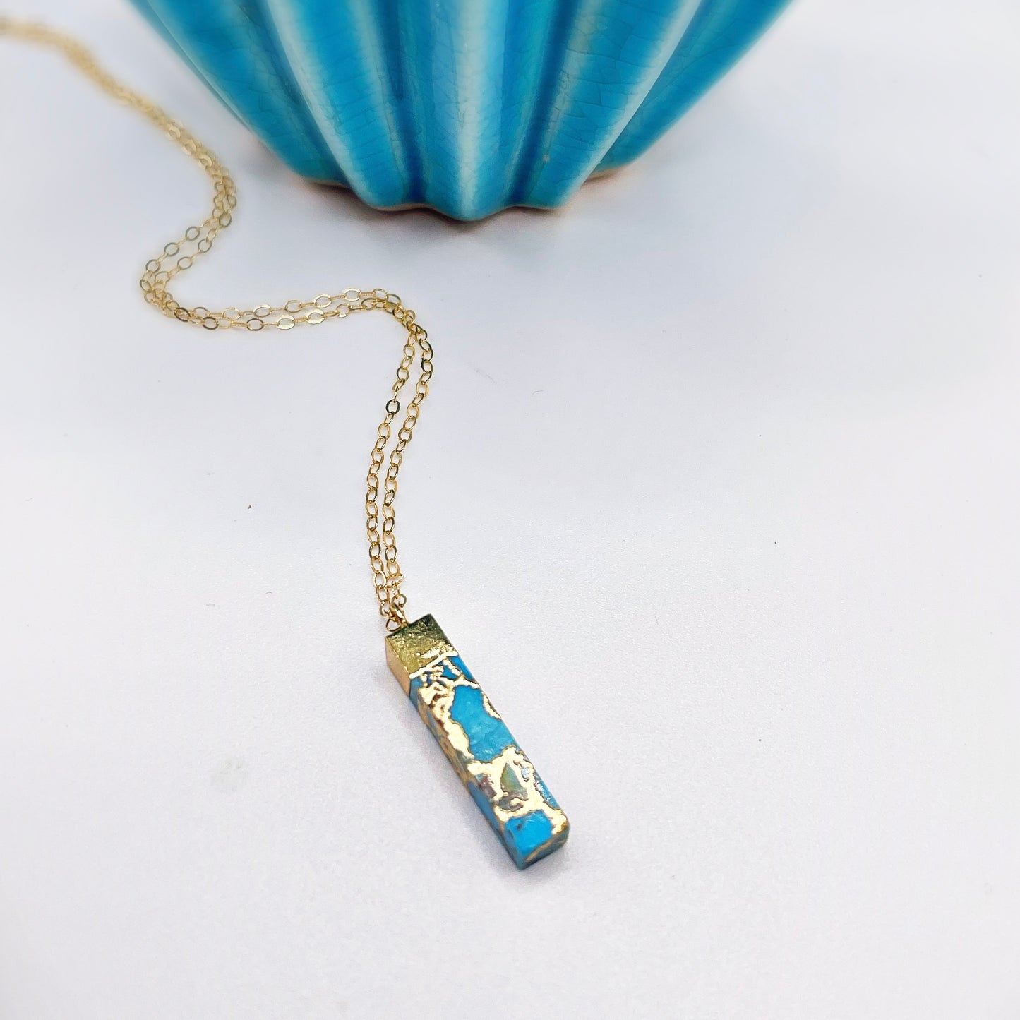 Turtle Bay Bar Necklace - Blue Sky Feathers
