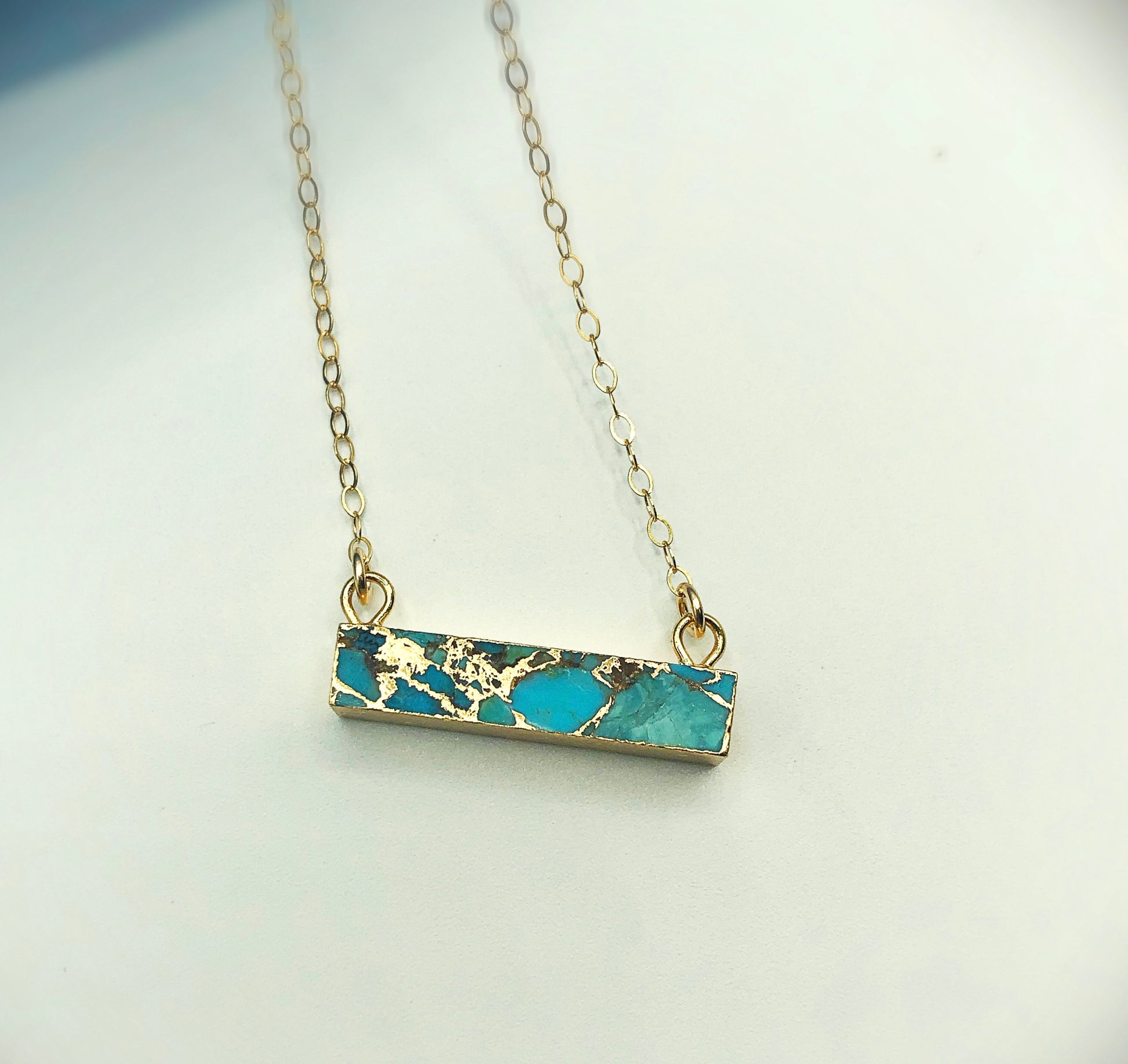 Turtle Bay Necklace - Blue Sky Feathers