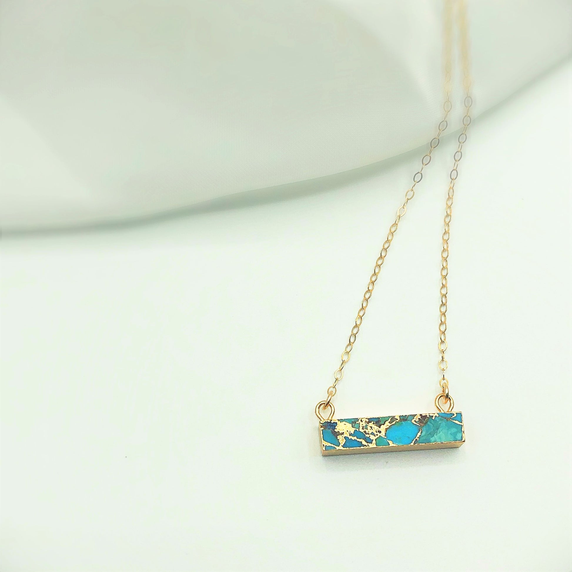 Turtle Bay Necklace - Blue Sky Feathers